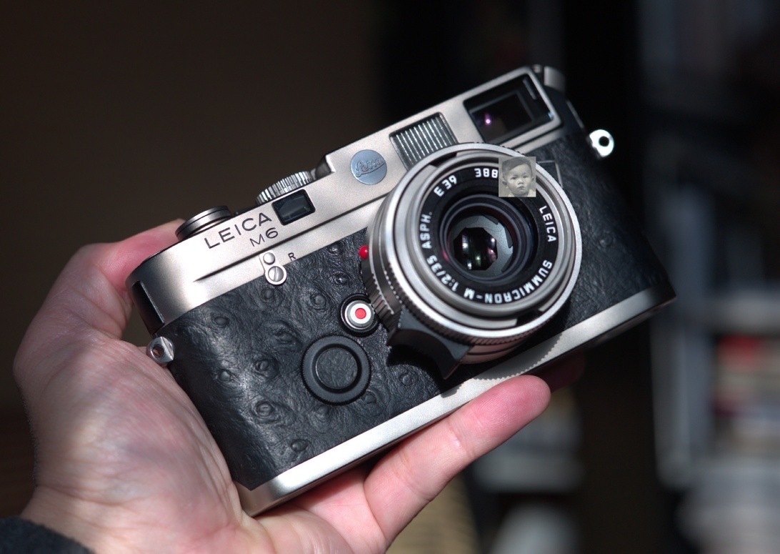 Lot 388 - A Leica D-Lux 3 Compact Digital Camera
