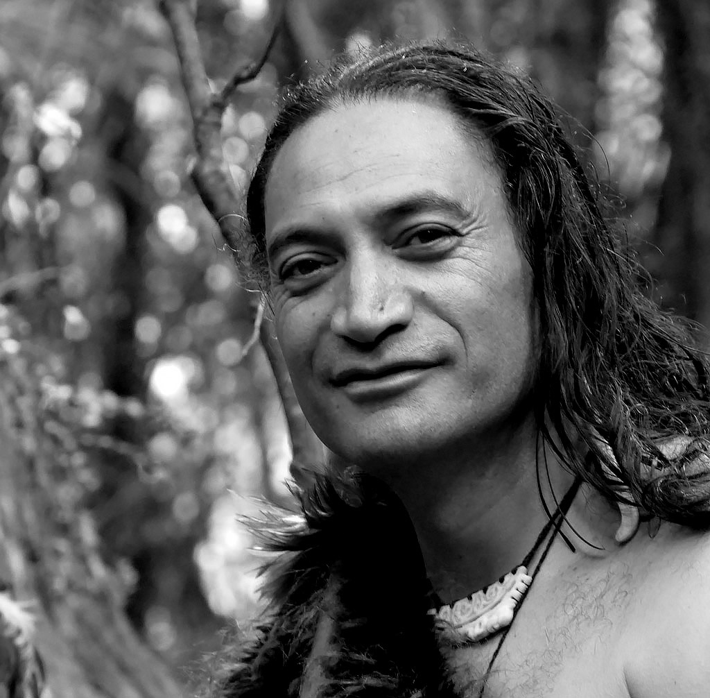 Delani Brown, Maori master carver - People - Leica Forum