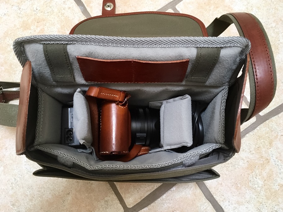 Camera bag for Leica M11 Louis