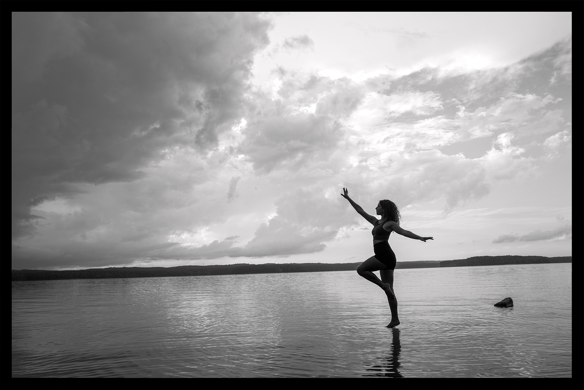 Hannah - Walking on water before the storm - People - Leica Forum