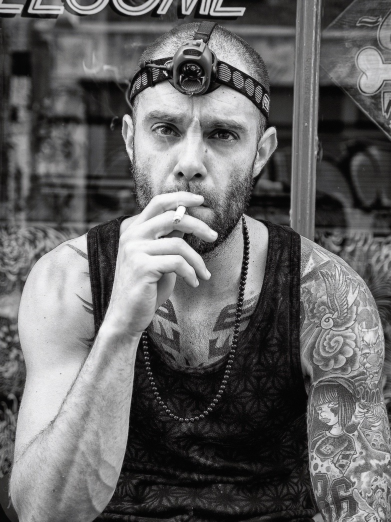 Raph - Tattoo Artist - People - Leica Forum